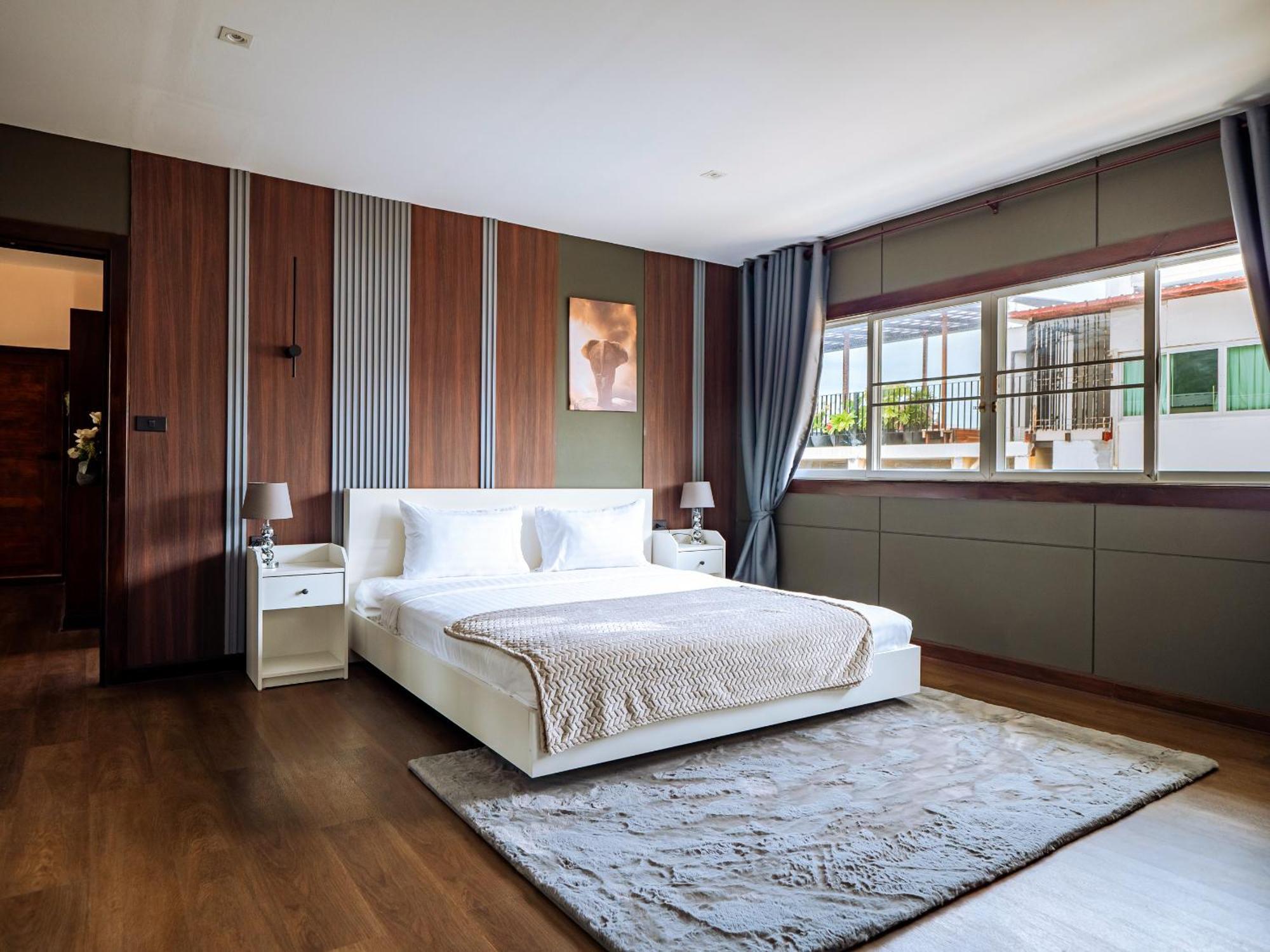 Grand Orlov Apart Hotel Patong Exterior photo